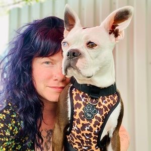 Meet your Posher, Caity